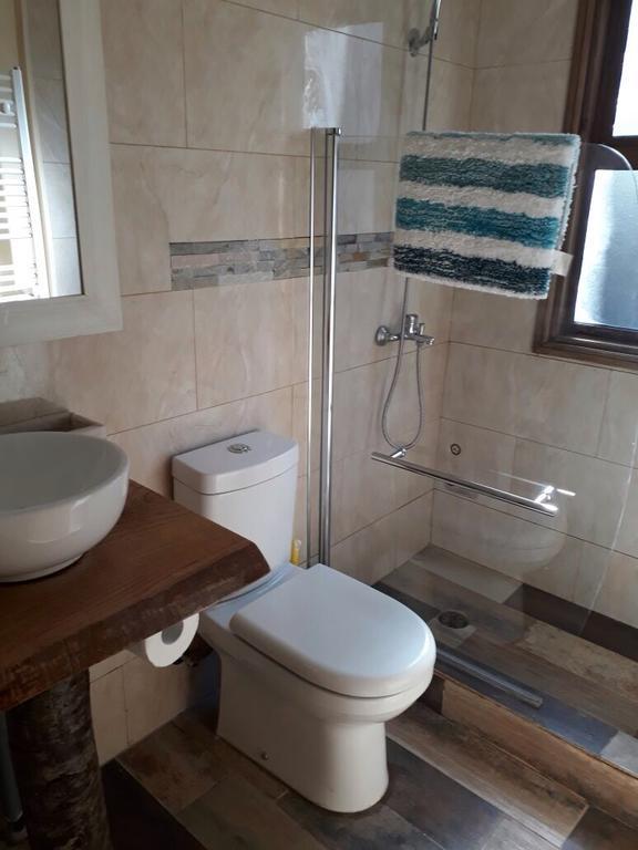 فندق فيلاريكافي  Cabanas Bosques De Loncotraro المظهر الخارجي الصورة